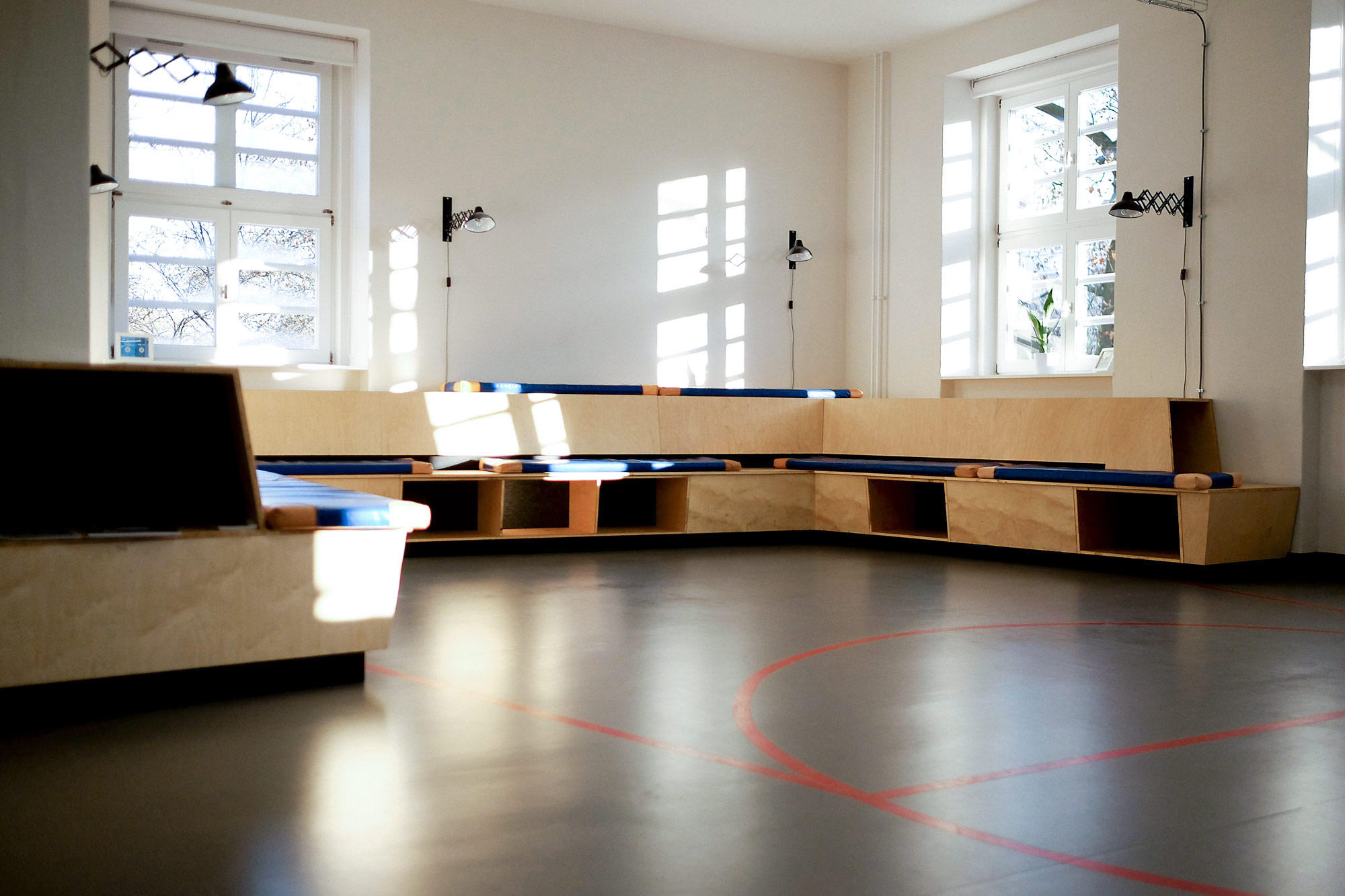 Spielfeld by Roland Berger & VISA Europe hellofarm Design Studio